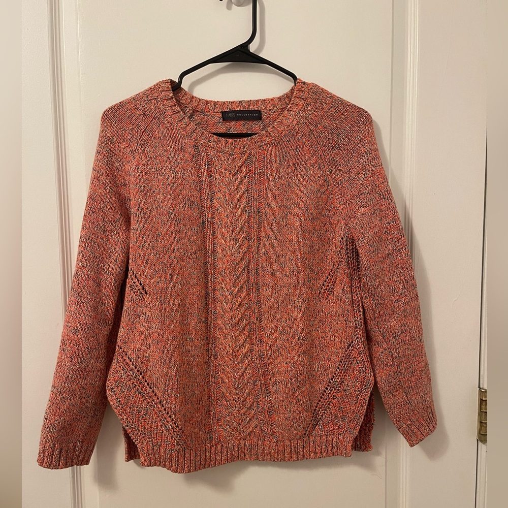 Marks & Spencer cozy comfy knit top. UK Size 8. Is size 2